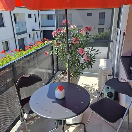 Disztingvalt Apartman, Free Garage Debrecen Exterior foto