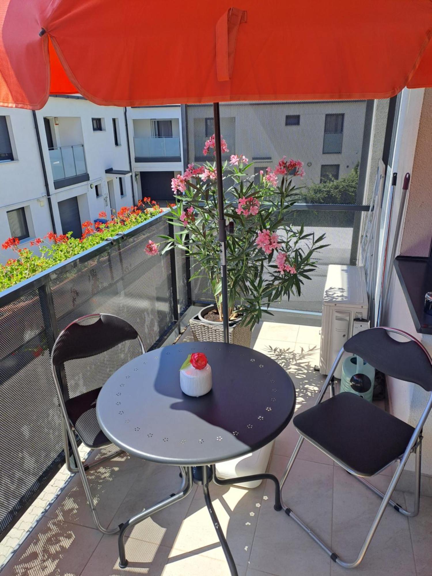 Apartment Disztingvalt Apartman, Free Garage *